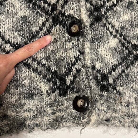 Vintage Mohair Wool Chunky Knit Grandpa Cardigan Sweater Black White Size Small - Picture 5 of 9